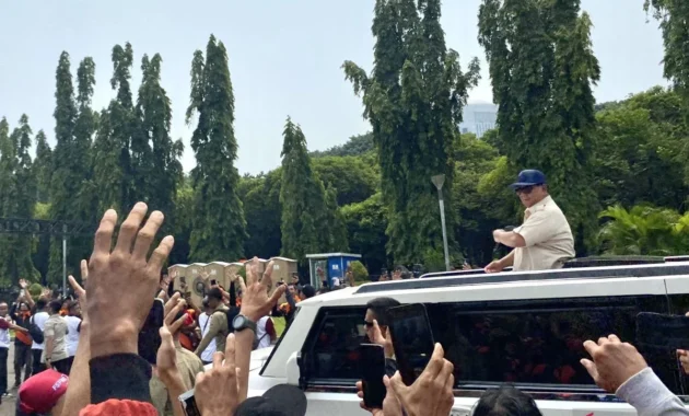 Presiden Prabowo Berkelakar soal Kehadiran Gubernur DKI Pramono Anung Wibowo saat May Day: Bowo‑nya Sama, Partainya Beda