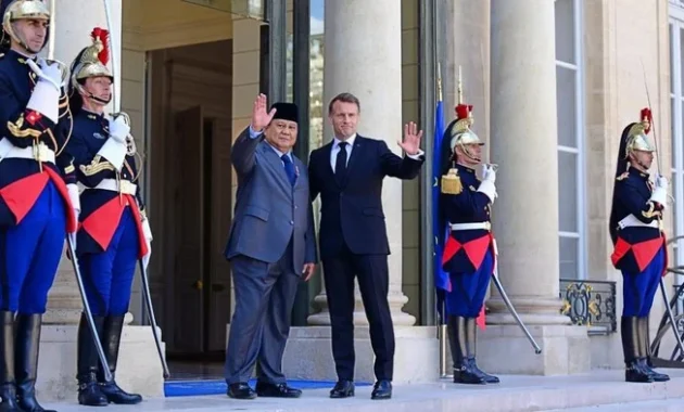 Presiden Prabowo Sambut Upacara Kenegaraan di Istana Élysée, Paris