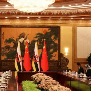 Presiden Xi Jinping Bertemu Putra Mahkota Brunei untuk Pererat Hubungan Bilateral