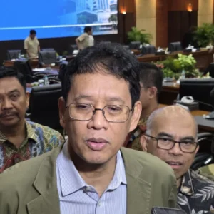 Purbaya Belum Nonaktifkan Dirjen Bea Cukai Meski Terseret Kasus Blueray Cargo