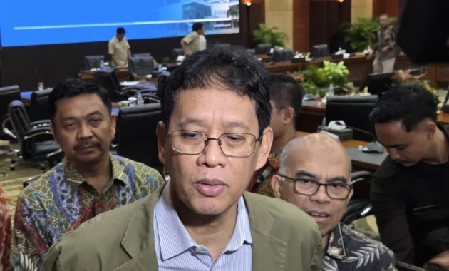 Purbaya Belum Nonaktifkan Dirjen Bea Cukai Meski Terseret Kasus Blueray Cargo