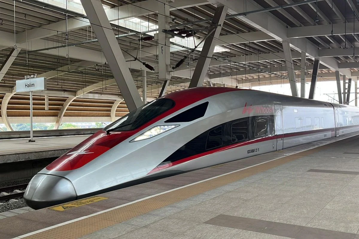 Purbaya Yudhi Pastikan Restrukturisasi Proyek Kereta Cepat Whoosh Sudah Clear, Hanya Menunggu Proses Administratif
