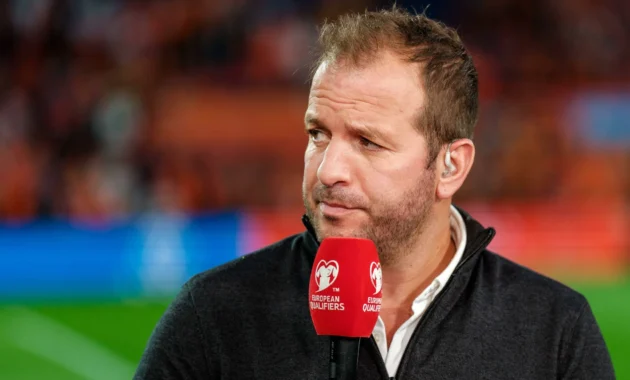 Rafael van der Vaart Siapkan Kejutan Besar: Dari Legenda Lapangan ke Panggung Pelatihan