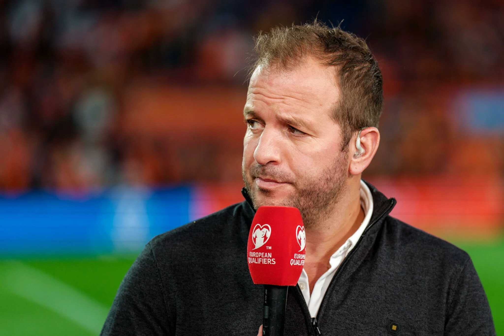 Rafael van der Vaart Siapkan Kejutan Besar: Dari Legenda Lapangan ke Panggung Pelatihan