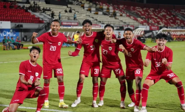 RCTI Siapkan Live Streaming Spektakuler: Timnas U-17 vs Jepang & Jadwal Bola Malam Ini!