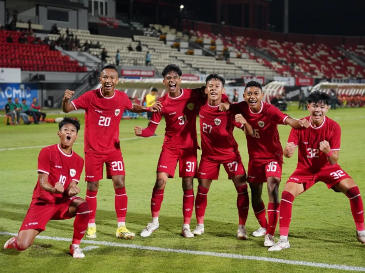 RCTI Siapkan Live Streaming Spektakuler: Timnas U-17 vs Jepang & Jadwal Bola Malam Ini!