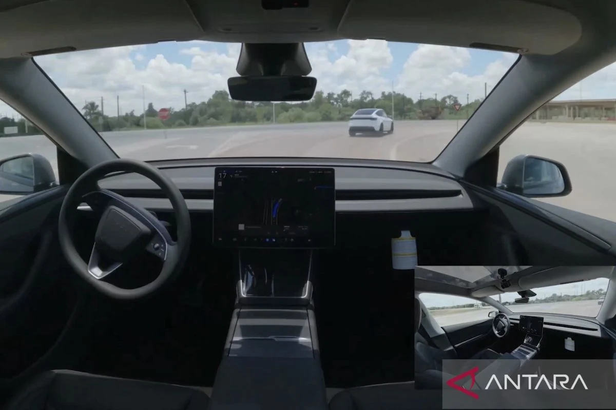 Regulator Eropa Tahan Persetujuan FSD Tesla di Jalan Raya
