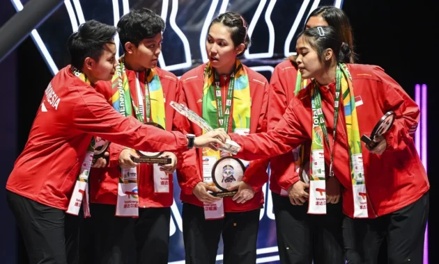 Rekor Baru! Indonesia Akhirnya Menjuarai Grup di Piala Uber 2026 setelah 12 Tahun Penantian Rekor Baru! Indonesia Akhirnya Menjuarai Grup di Piala Uber 2026 setelah 12 Tahun Penantian