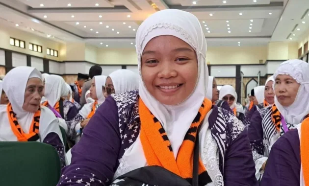 Remaja 13 Tahun Jadi Jemaah Haji Termuda, Cerita Mengharukan Fardhan Pengganti Ayah