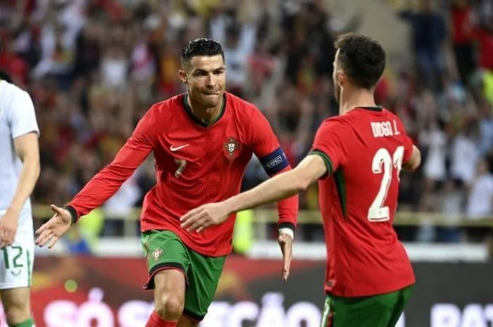 Ronaldo di Puncak Drama: Dari Kesalahan Kiper hingga Pencarian Rekor Dunia bagi Portugal