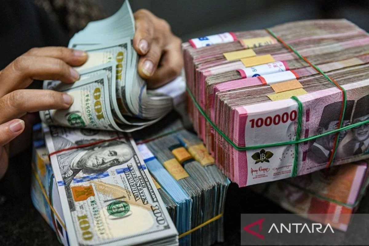 Rupiah di Batas Kritik: Kurs Terus Menguat, Tantangan Fiskal, dan Dampak Kebijakan Global