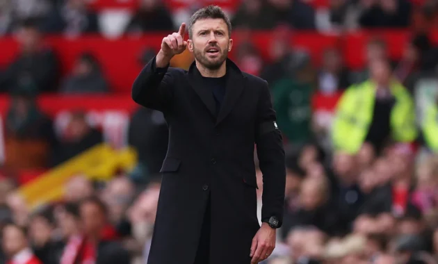 Ryan Giggs Dukung Michael Carrick Jadi Manajer Tetap United: Kebangkitan Old Trafford dan Tantangan di Stadion of Light