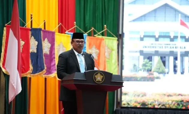 Safrizal Tekankan Amanah Intelektual dalam Pengukuhan Profesor USK