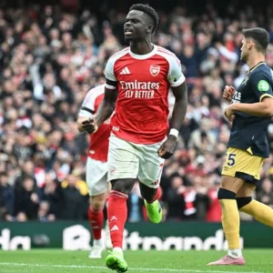 Saka Bawa Arsenal ke Puncak: Dari Keterpurukan 2020 hingga Juara Premier League dan Target Champions League