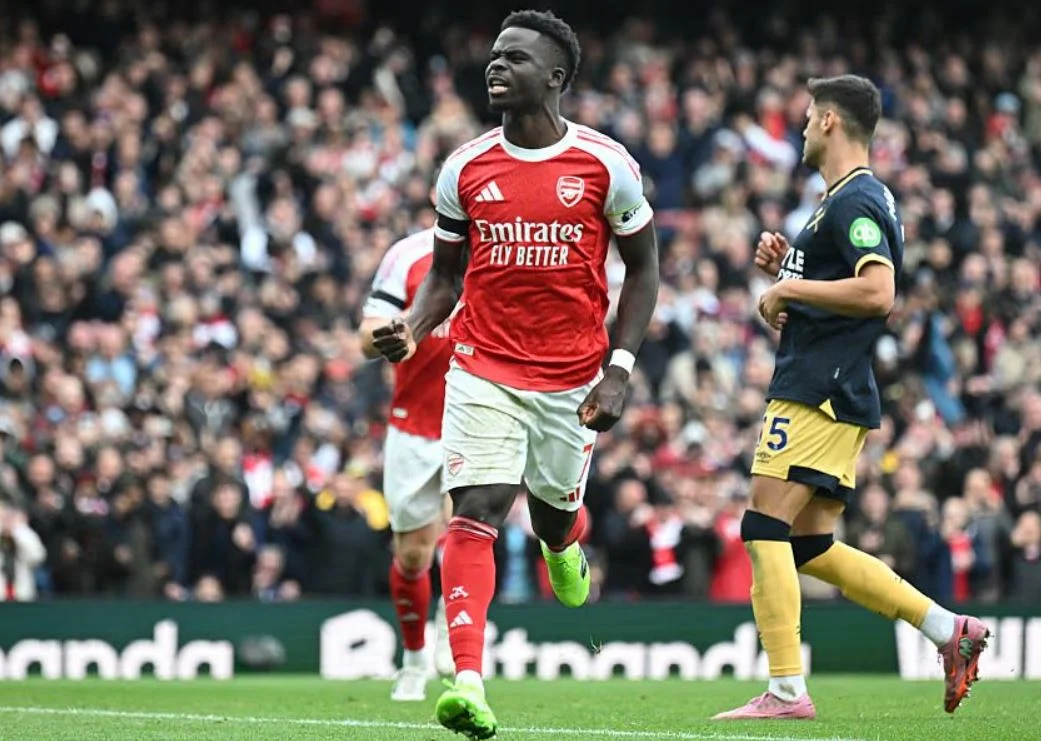 Saka Bawa Arsenal ke Puncak: Dari Keterpurukan 2020 hingga Juara Premier League dan Target Champions League