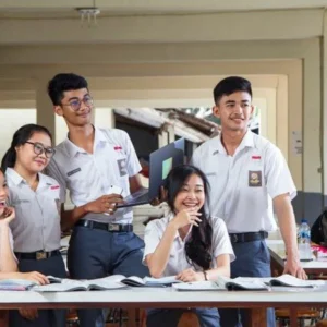 Sambut Hardiknas, Beasiswa Tingkat SMA hingga Mahasiswa Dibuka untuk 335 Orang