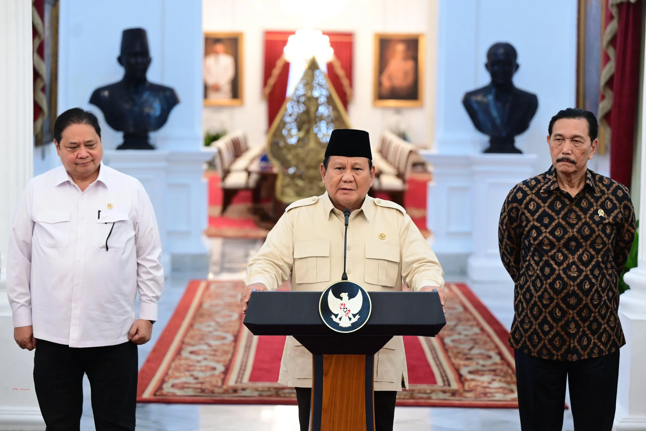 Sampaikan Kerangka Ekonomi di Hadapan DPR, Prabowo: Rakyat Tidak Bermimpi untuk Kaya Raya