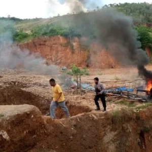 Satgas PKH Tangkap 16 Warga Negara Tiongkok di Gunung Botak, Bongkar Praktik Prostitusi dan Penjualan Miras