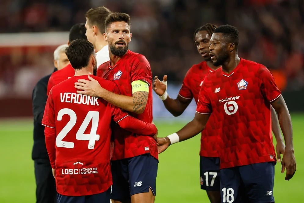 Sejarah Baru dan Ambisi Besar: Calvin Verdonk Buka Pintu Liga Champions, Sementara John Herdman Siapkan Diaspora untuk Piala Dunia 2030