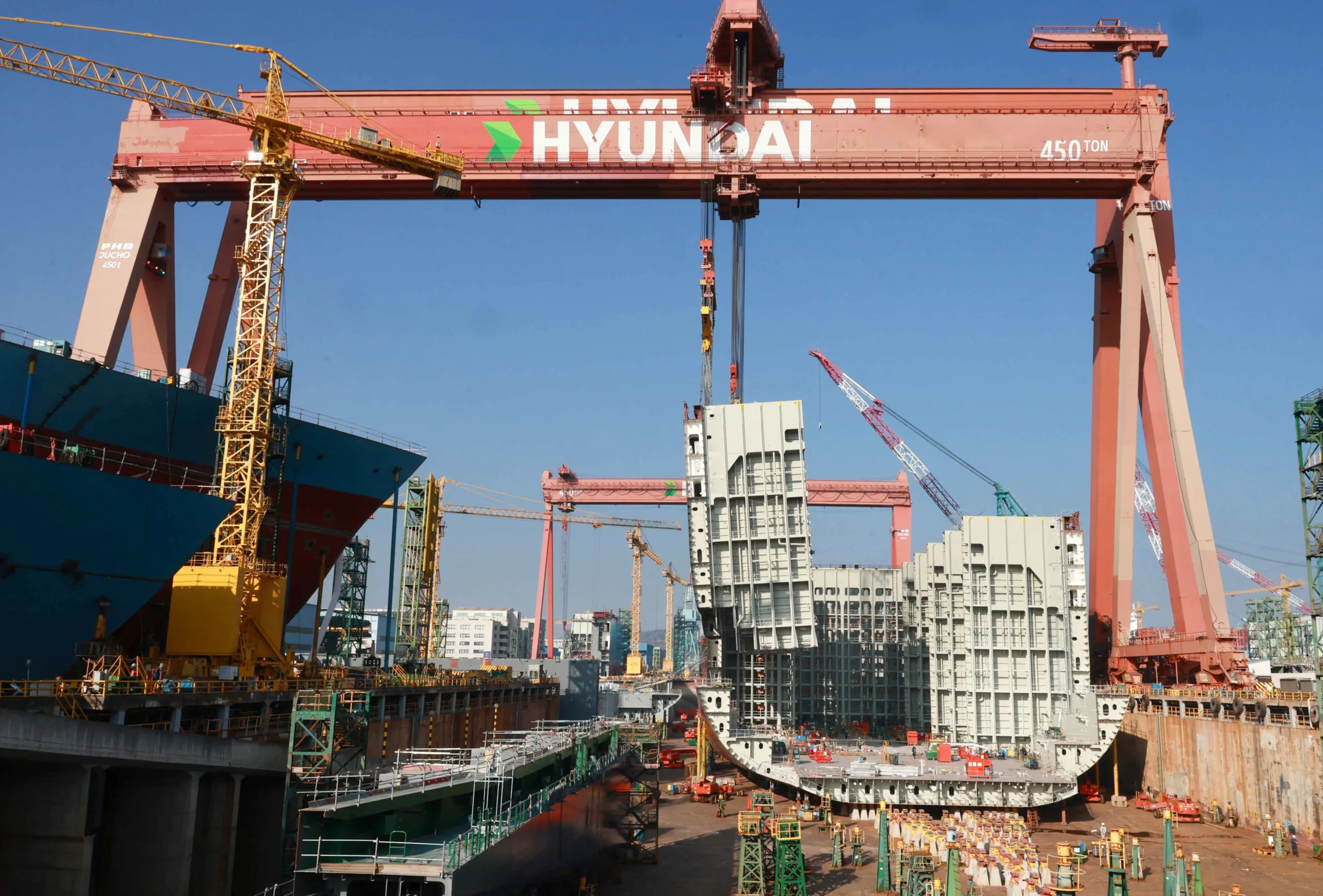 Seruan Serikat Pekerja di Ulsan: Migran Didorong Bergabung di Tengah Boom Kapal Hyundai Heavy Industries