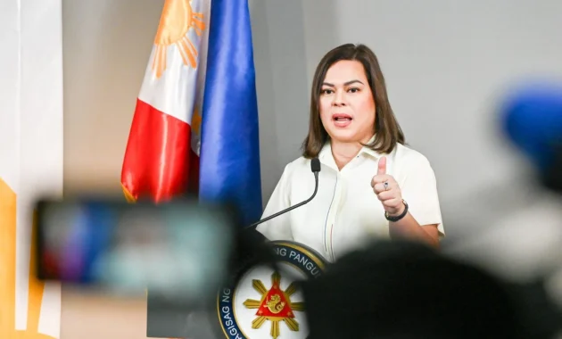 Simulasi Impeachment Sara Duterte: Dari Mock Trial di DPR hingga Kontroversi Telekonferensi Senat Simulasi Impeachment Sara Duterte: Dari Mock Trial di DPR hingga Kontroversi Telekonferensi Senat