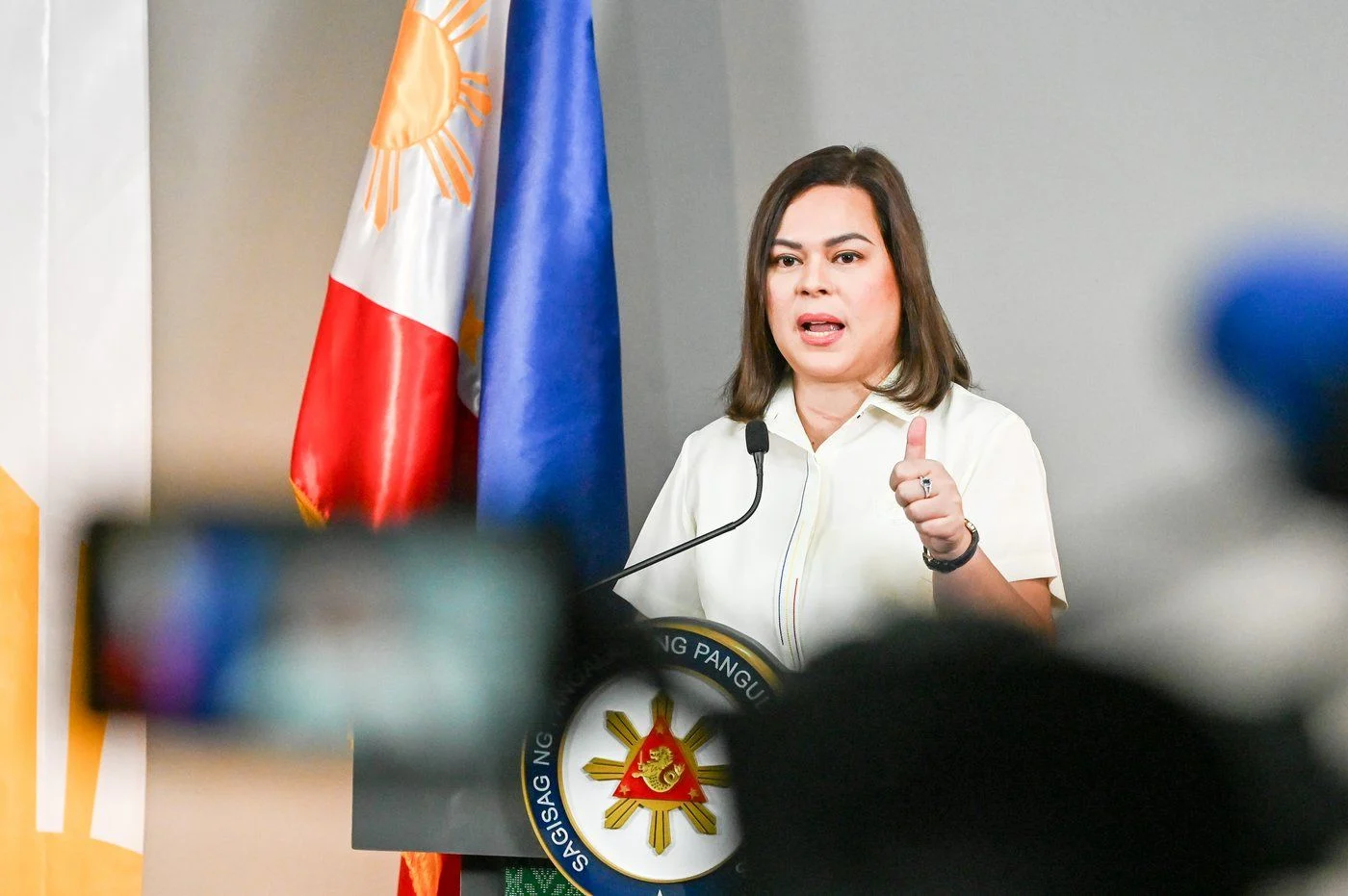 Simulasi Impeachment Sara Duterte: Dari Mock Trial di DPR hingga Kontroversi Telekonferensi Senat