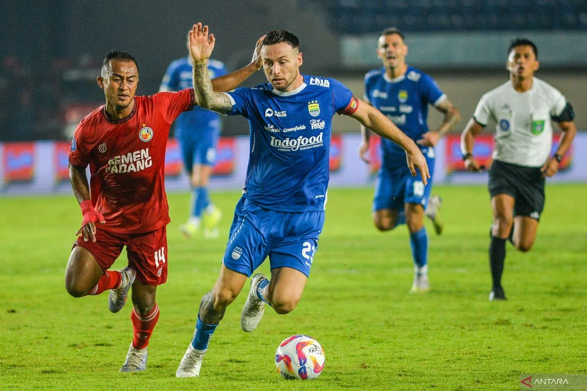 Sinyal Keras Marc Klok: Persib Bandung Belum Aman, Pelajaran Dari Kudeta Persija!