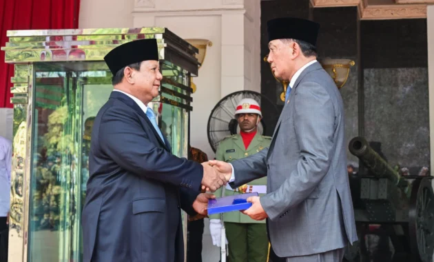 Sjafrie Sjamsoeddin: Menhan Baru Prabowo, Program Komcad dan Kontroversi Pengaruh Politik di Balik Kebijakan