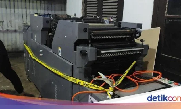 Skandal Lavatory, Program Loyalti, dan Mesin Cetak Indigo: Apa Hubungan Mereka?