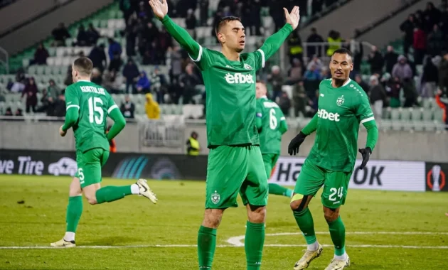 Skandal Transfer Dinamo Minsk: Mantan Striker Nigeria Ungkap Ancaman dan Dokumen Sepatu Kertas di Padang Terbengkalai Skandal Transfer Dinamo Minsk: Mantan Striker Nigeria Ungkap Ancaman dan Dokumen Sepatu Kertas di Padang Terbengkalai