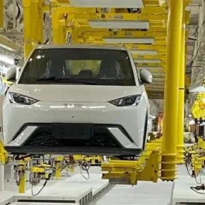 Stellantis dan Dongfeng Bentuk JV di Rennes: Pabrik Mobil Listrik Mewah Siap Bypass Tarif UE