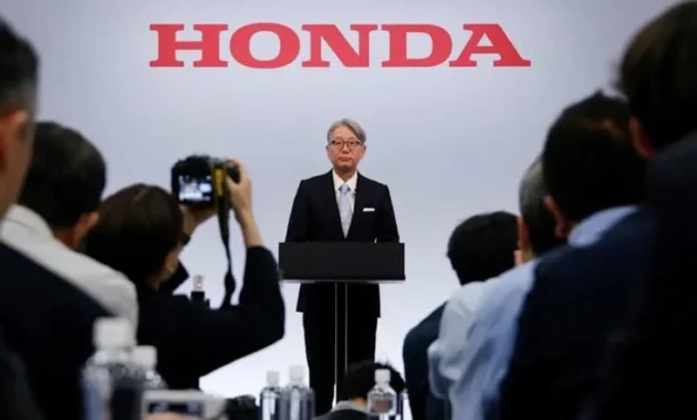 Strategi Honda Lawan Mobil China: Tinggalkan Target Full EV, Fokus ke Hybrid Strategi Honda Lawan Mobil China: Tinggalkan Target Full EV, Fokus ke Hybrid