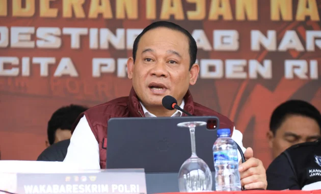 Susul Pangdam Jaya, Kapolda Metro Jaya Komjen Asep Edi Dapat Promosi Bintang 3