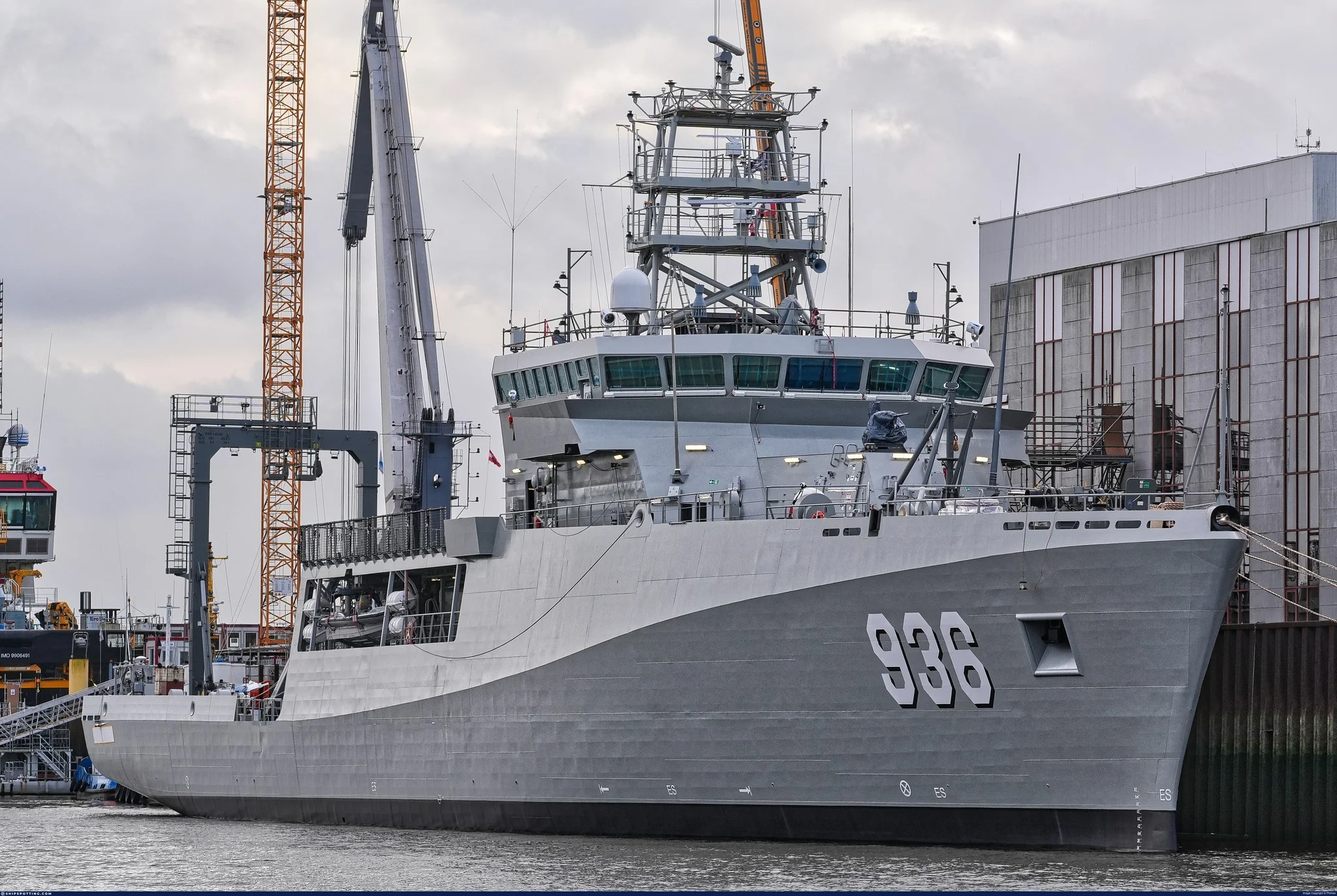 Tak Hanya Berfungsi Sebagai Kapal Survei, KRI Canopus-936 Jadi Submarine Rescue Pertama di Indonesia