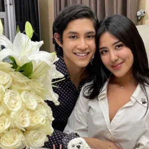 Tak Sempurna, Tapi Utuh: Kisah Pernikahan Teuku Rassya Mengajarkan Makna Kebahagiaan Sejati