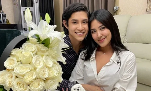 Tak Sempurna, Tapi Utuh: Kisah Pernikahan Teuku Rassya Mengajarkan Makna Kebahagiaan Sejati