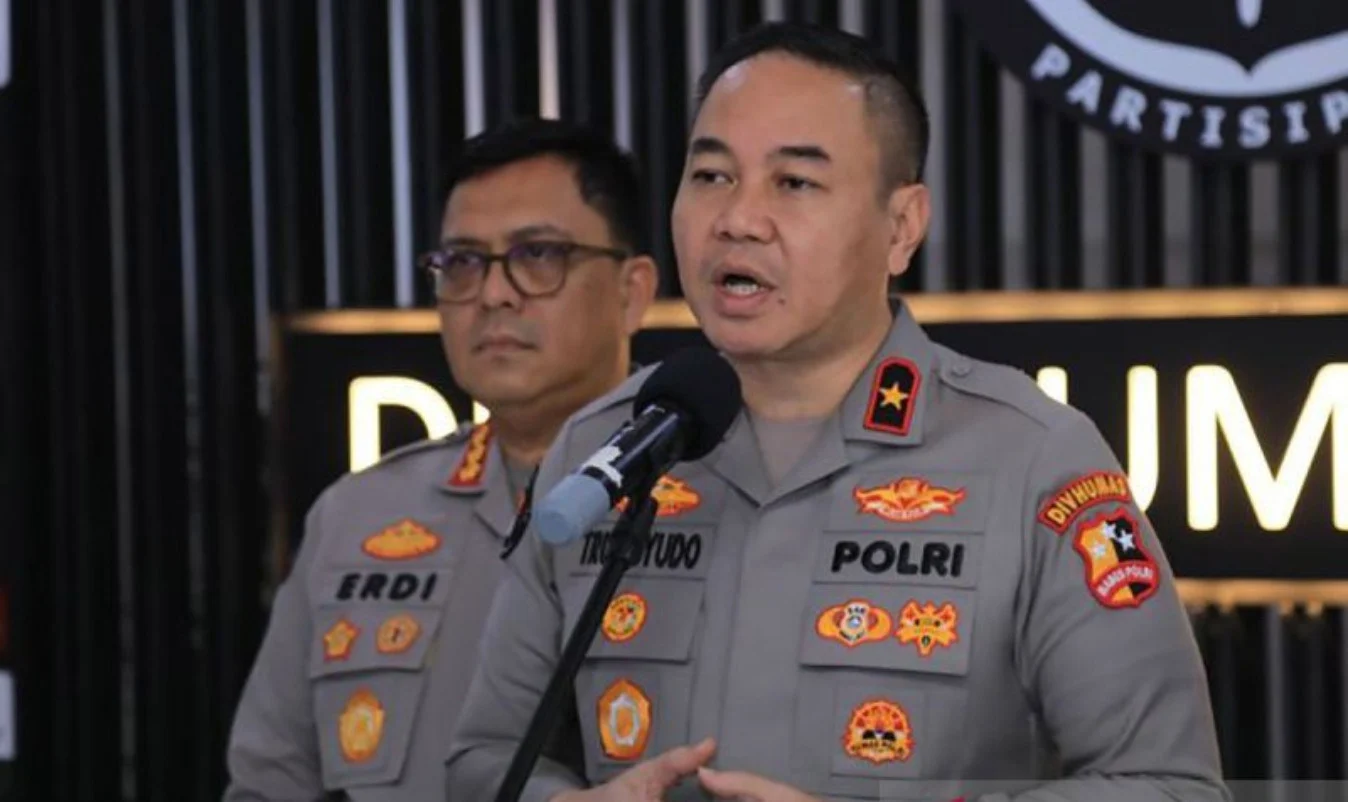 Tegas! Mabes Polri Larang Seluruh Jajaran Live Streaming di Media Sosial Saat Bertugas