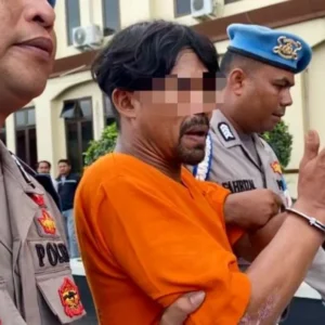 Temui Hotman Paris, Korban Kiai Cabul di Pati Minta Pelaku Dihukum Seberat‑Beratnya