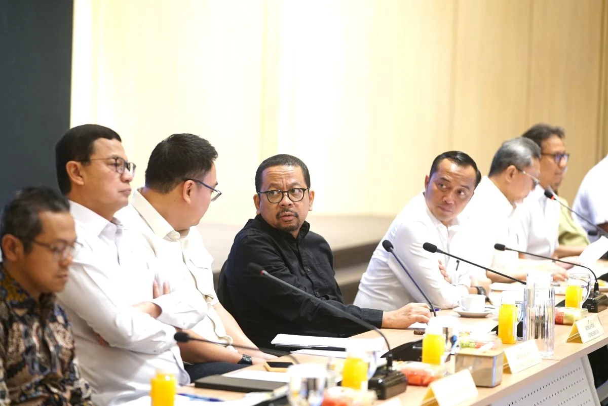 Terungkap! Kepala Staf Kepresidenan Dudung Abdurachman Gencar Awasi MBG dan SPMB, Apa Dampaknya bagi Publik?