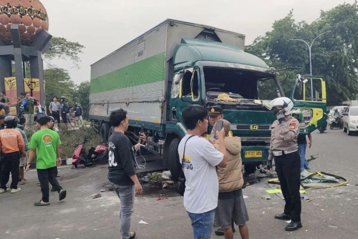 Terungkap Sopir Taksi Listrik Green SM Baru Bekerja 2 Hari Sebelum Kecelakaan Kereta di Bekasi Timur
