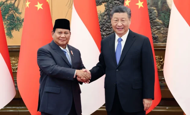 Tim Cook Ikuti Delegasi Trump ke China: Pertemuan Besar, Peluang Bisnis, dan Kunjungan Mahasiswa Berbakat