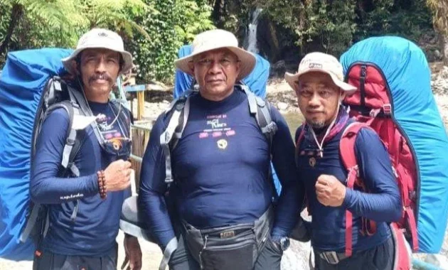 Tim SAR Masih Cari Tiga Pendaki yang Hilang di Gunung Dukono