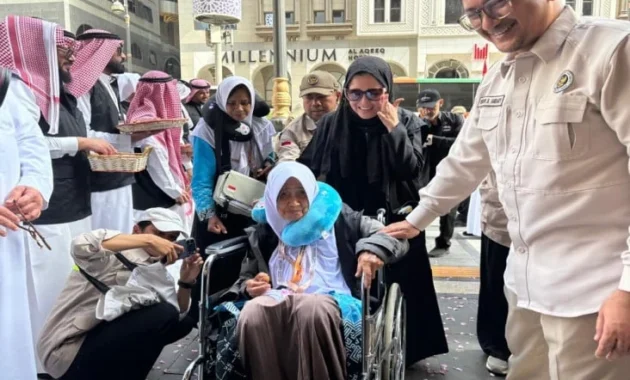 Timwas Haji DPR Temukan Over Capacity Jemaah di Kamar Hotel dan Kekurangan Stok Obat Timwas Haji DPR Temukan Over Capacity Jemaah di Kamar Hotel dan Kekurangan Stok Obat