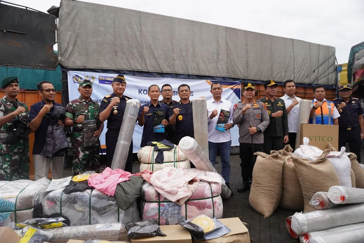TNI AL Gagalkan Penyelundupan Barang Ilegal di Jayapura Senilai Rp 1,7 Miliar