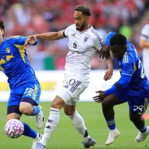 Tottenham di Ujung Tanduk: Drama Menghindari Degradasi Memanas Usai Imbang 1-1 vs Leeds United