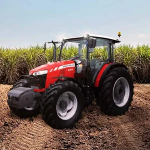 Traktor Modern Mengubah Wajah Pertanian Nigeria, Sementara Kecelakaan Traktor di India Tingkatkan Kekhawatiran Keamanan
