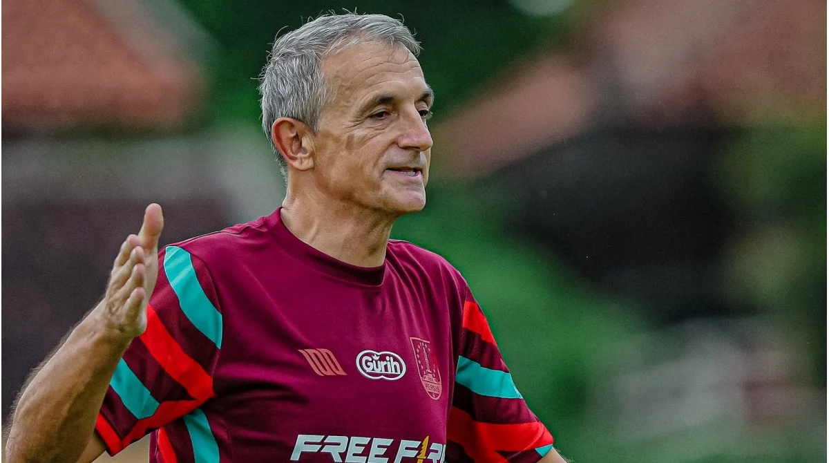 Trio Baru Aberdeen Siap Guncang Liga: Lyons, Mayo, dan Briedl Bawa Harapan Besar ke Pittodrie
