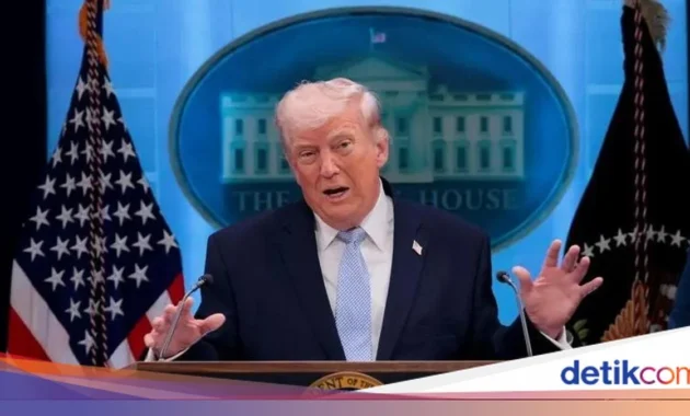Trump: AS pertahankan blokade laut sampai Iran teken kesepakatan damai