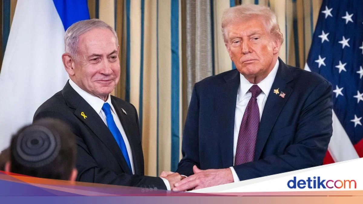 Trump: Negosiasi Berada di Tahap Akhir, AS Serang Iran Jika Gagal Capai Kesepakatan