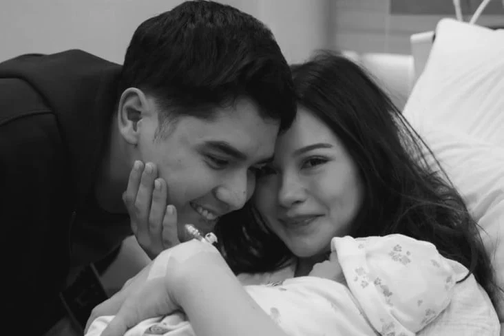 Unggahan Alyssa Daguise Usai Melahirkan Viral, Netizen Ramai Beri Dukungan